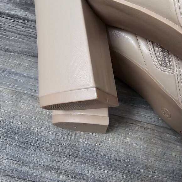 Mia Carla Beige Square Toe Vegan Leather Zip Chunky Heel Bootie Boot - Picture 13 of 13